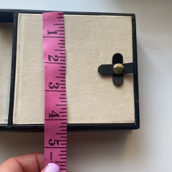 Rhinestone Heart | Trifold | Black/Brown | Jewelry Case - Picture 15 of 16